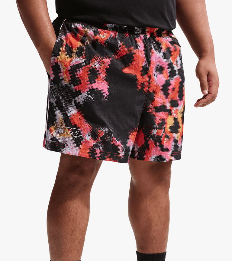 m nk air wvn short