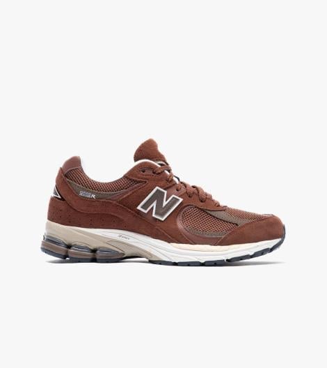 Beige NEW BALANCE M2002R RICH OAK DARK MUSHROOM APAVI