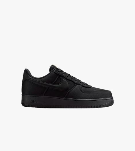 Svart Air force 1 ´07 lv8 ess+