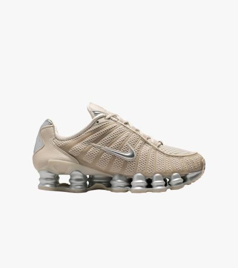 Beige W NIKE SHOX TL
